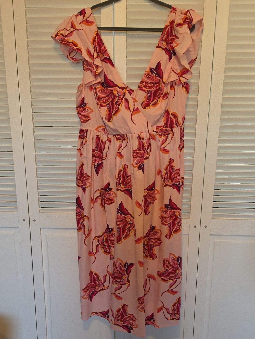 Eloquii Blush Pink Floral Ruffle V-Neck Midi Dress